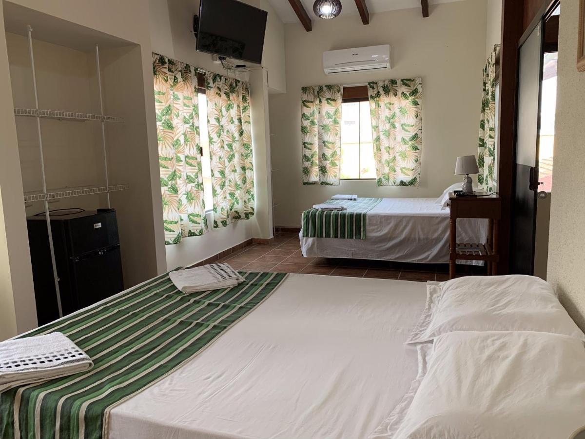 Lili'S Hostel Санта-Крус-де-ла-Сьерра Экстерьер фото
