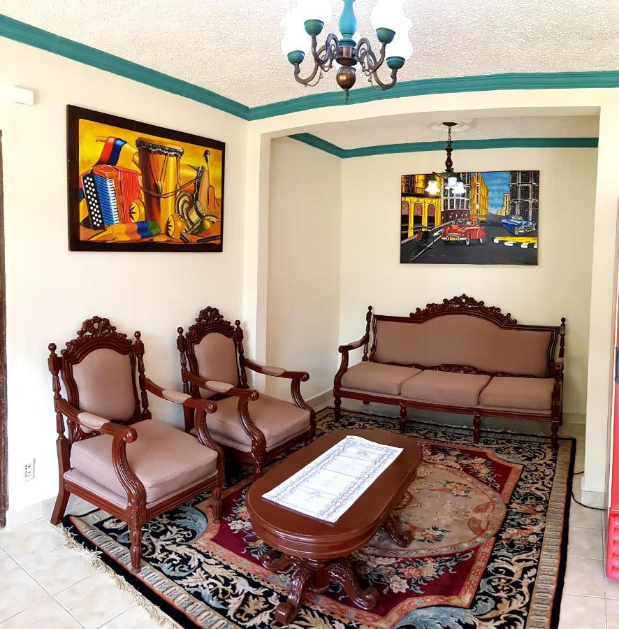 Lili'S Hostel Санта-Крус-де-ла-Сьерра Экстерьер фото