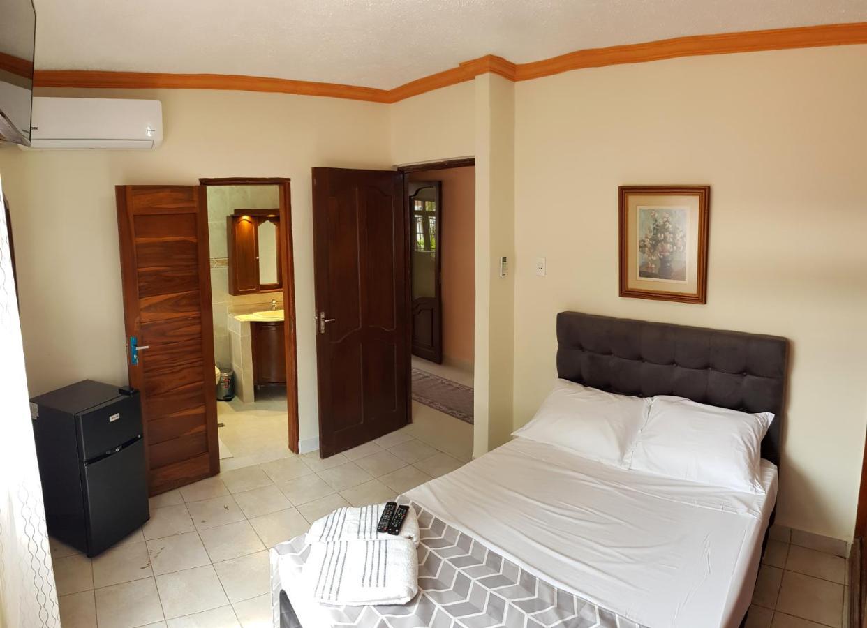 Lili'S Hostel Санта-Крус-де-ла-Сьерра Экстерьер фото